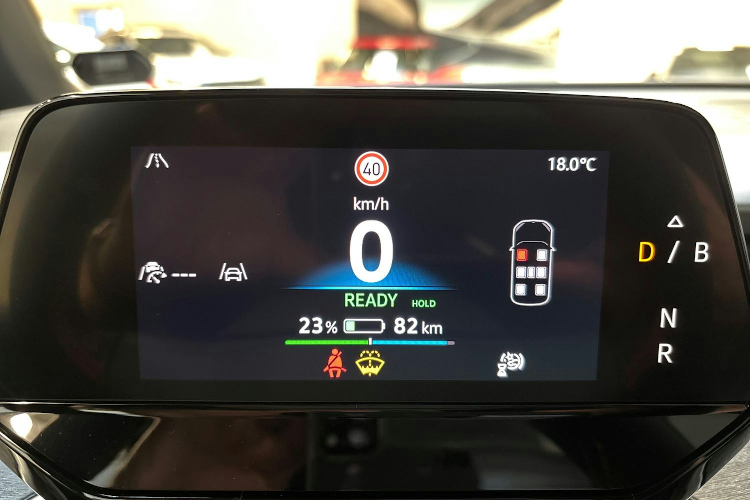 harmaa Volkswagen ID. Buzz 2025 kuva 24.