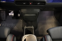 harmaa Volkswagen ID. Buzz 2025 kuva 32.