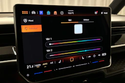 harmaa Volkswagen ID. Buzz 2025 kuva 29.