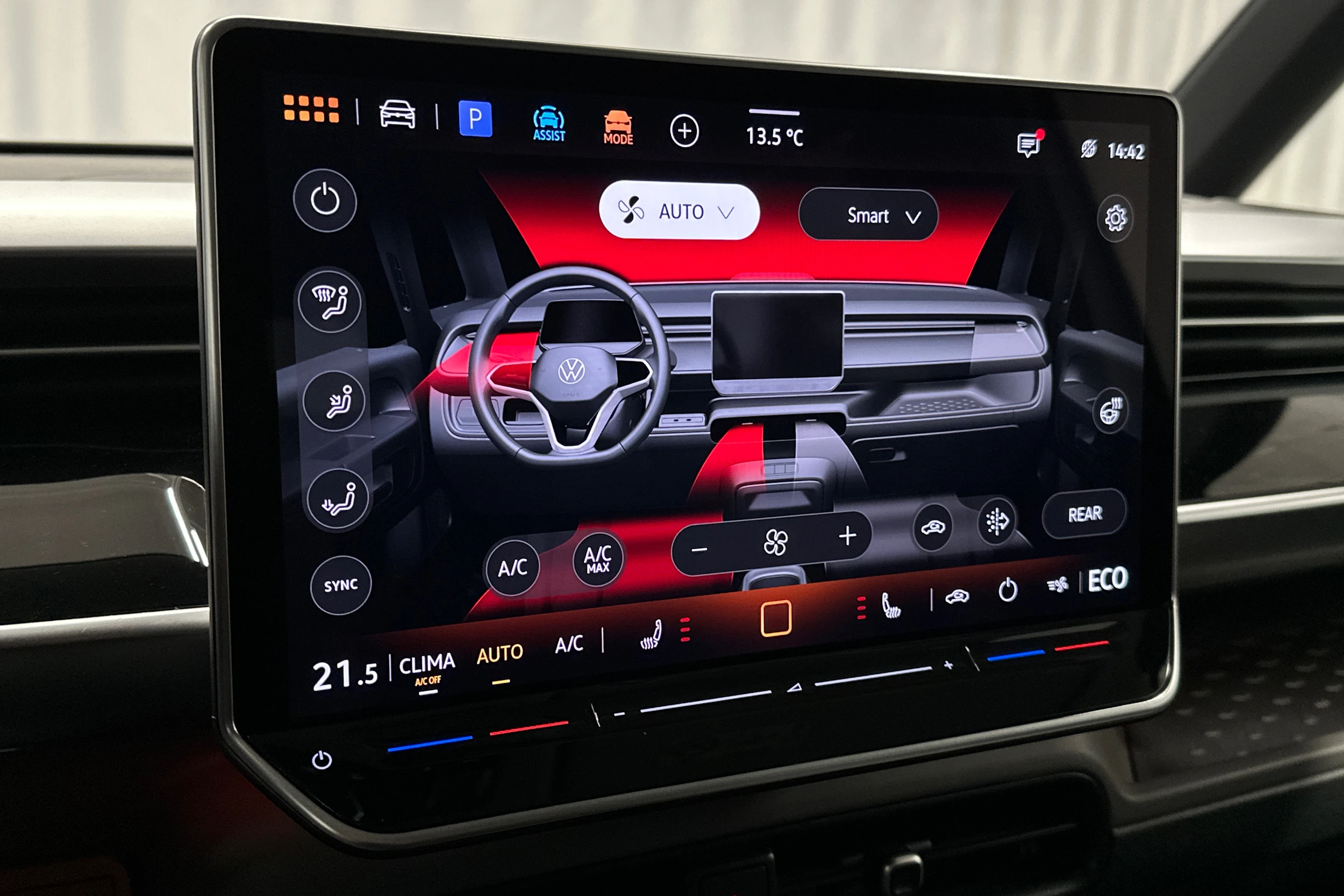 harmaa Volkswagen ID. Buzz 2025 kuva 30.