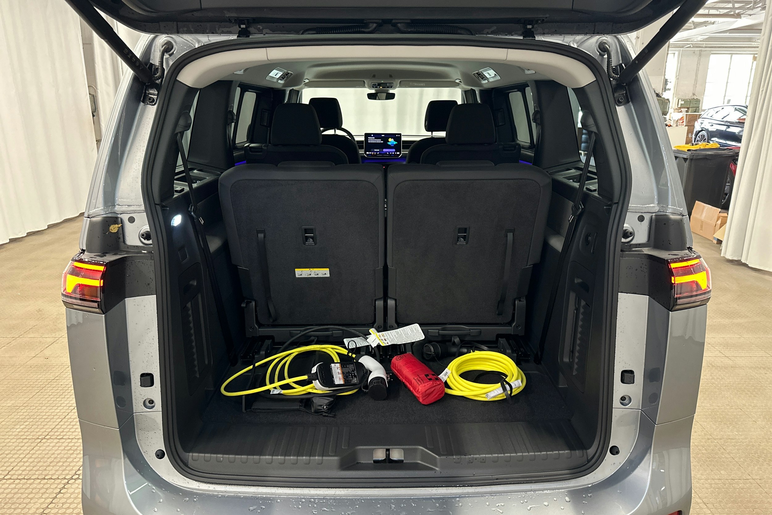 hopea Volkswagen ID. Buzz 2025 kuva 28.
