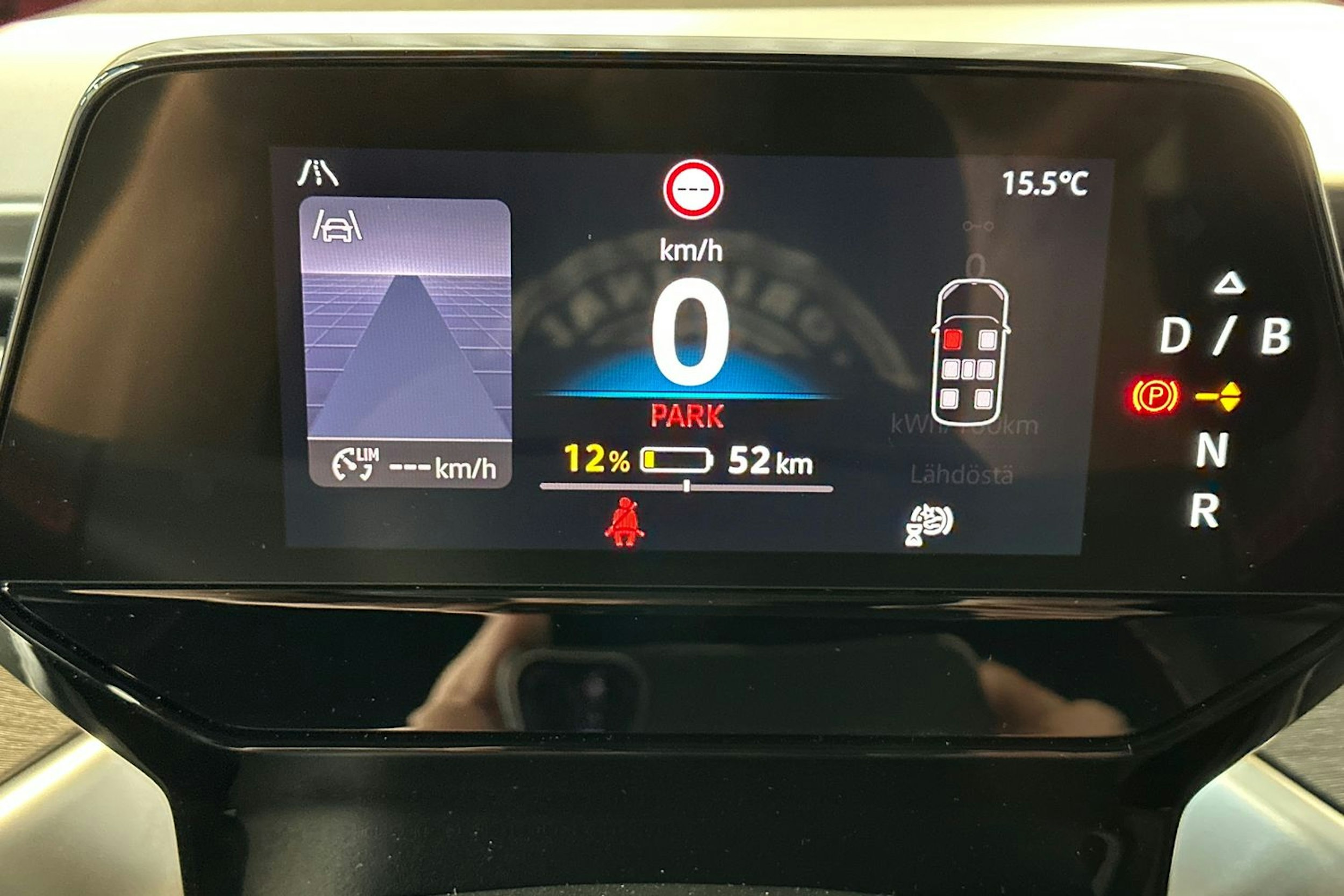 punainen Volkswagen ID. Buzz 2025 kuva 20.