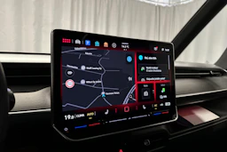 punainen Volkswagen ID. Buzz 2025 kuva 13.