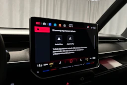 punainen Volkswagen ID. Buzz 2025 kuva 15.