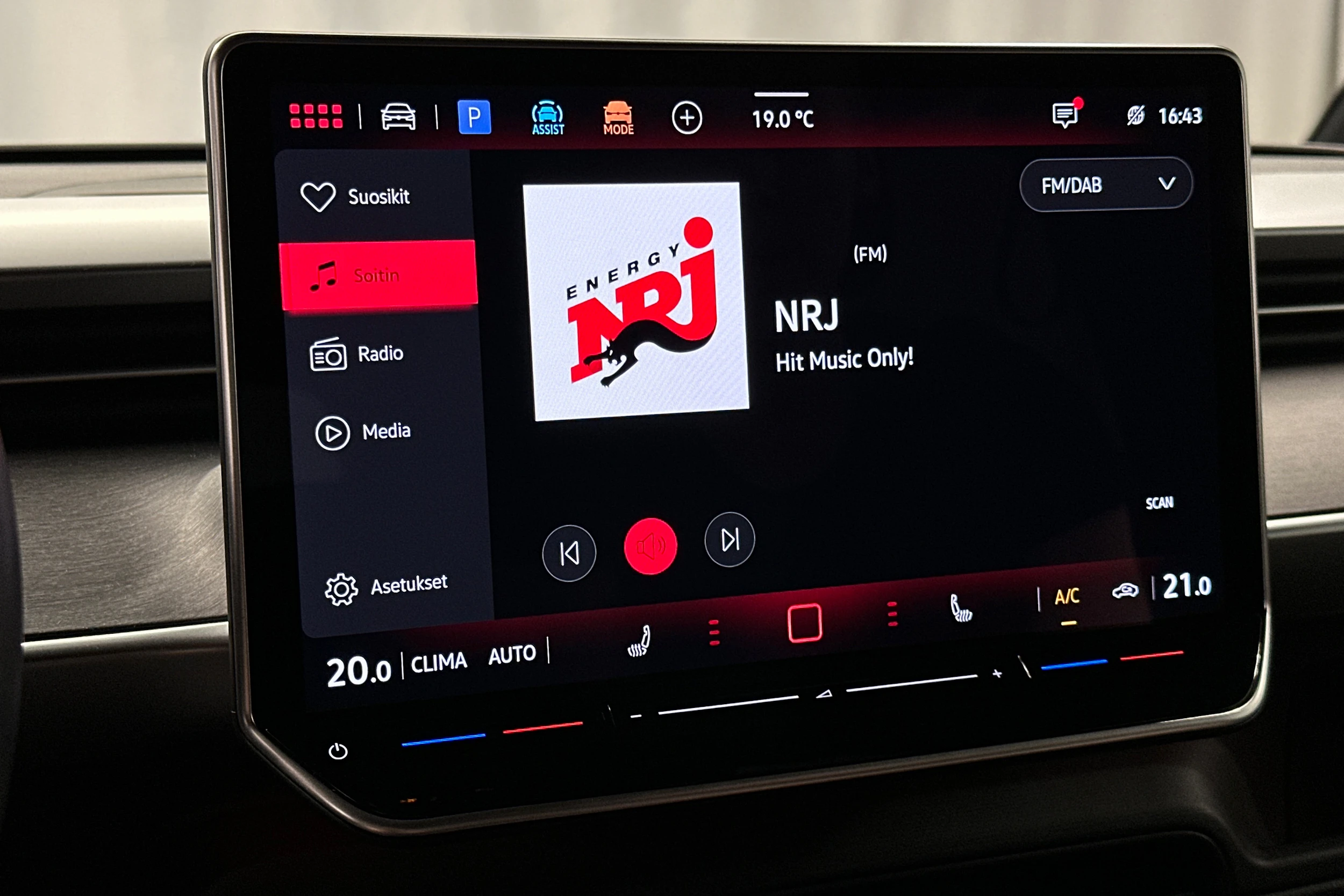 monivär. Volkswagen ID. Buzz 2025 kuva 23.