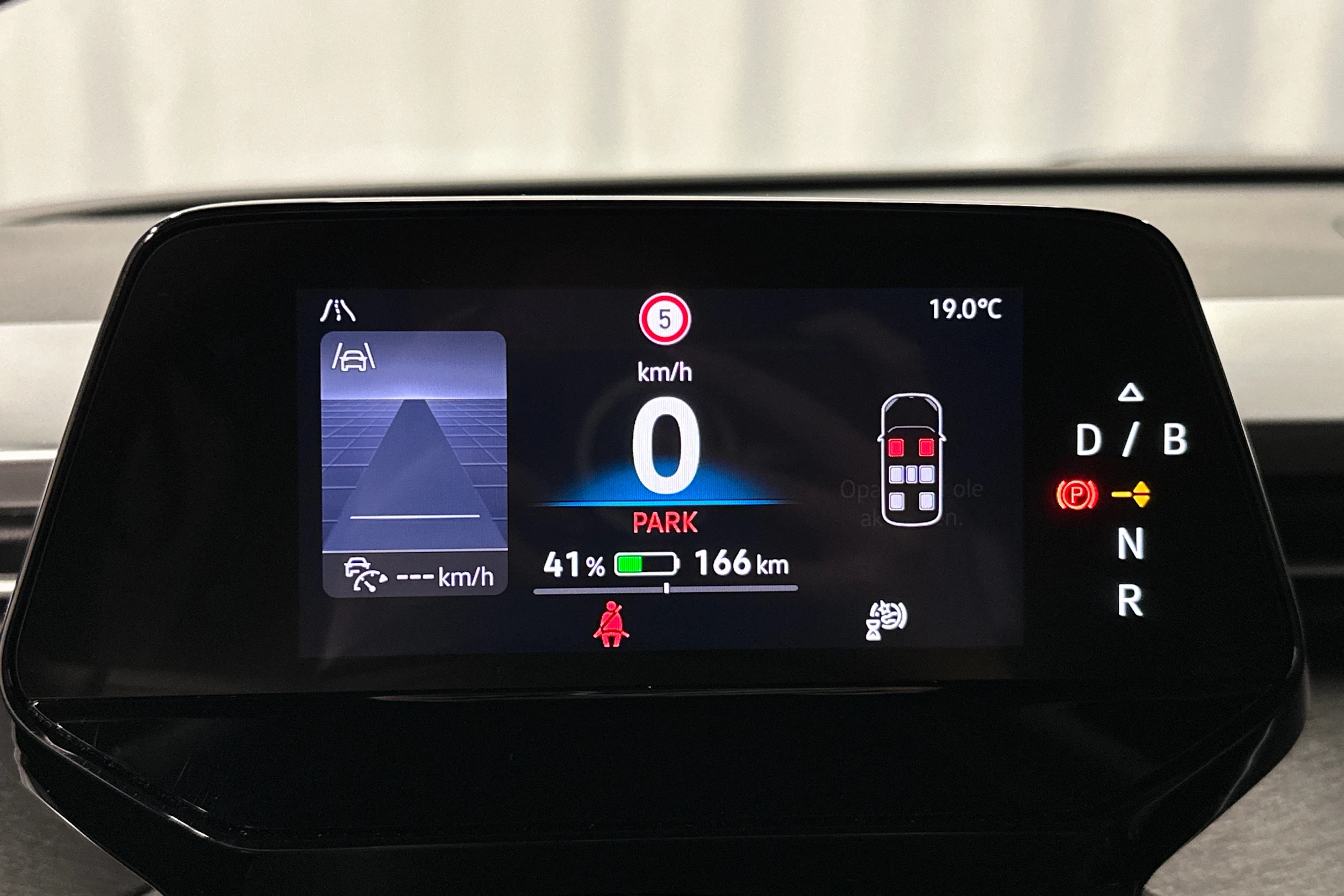 monivär. Volkswagen ID. Buzz 2025 kuva 27.