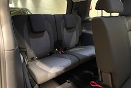 keltainen Volkswagen ID. Buzz 2025 kuva 18.