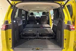 keltainen Volkswagen ID. Buzz 2025 kuva 24.