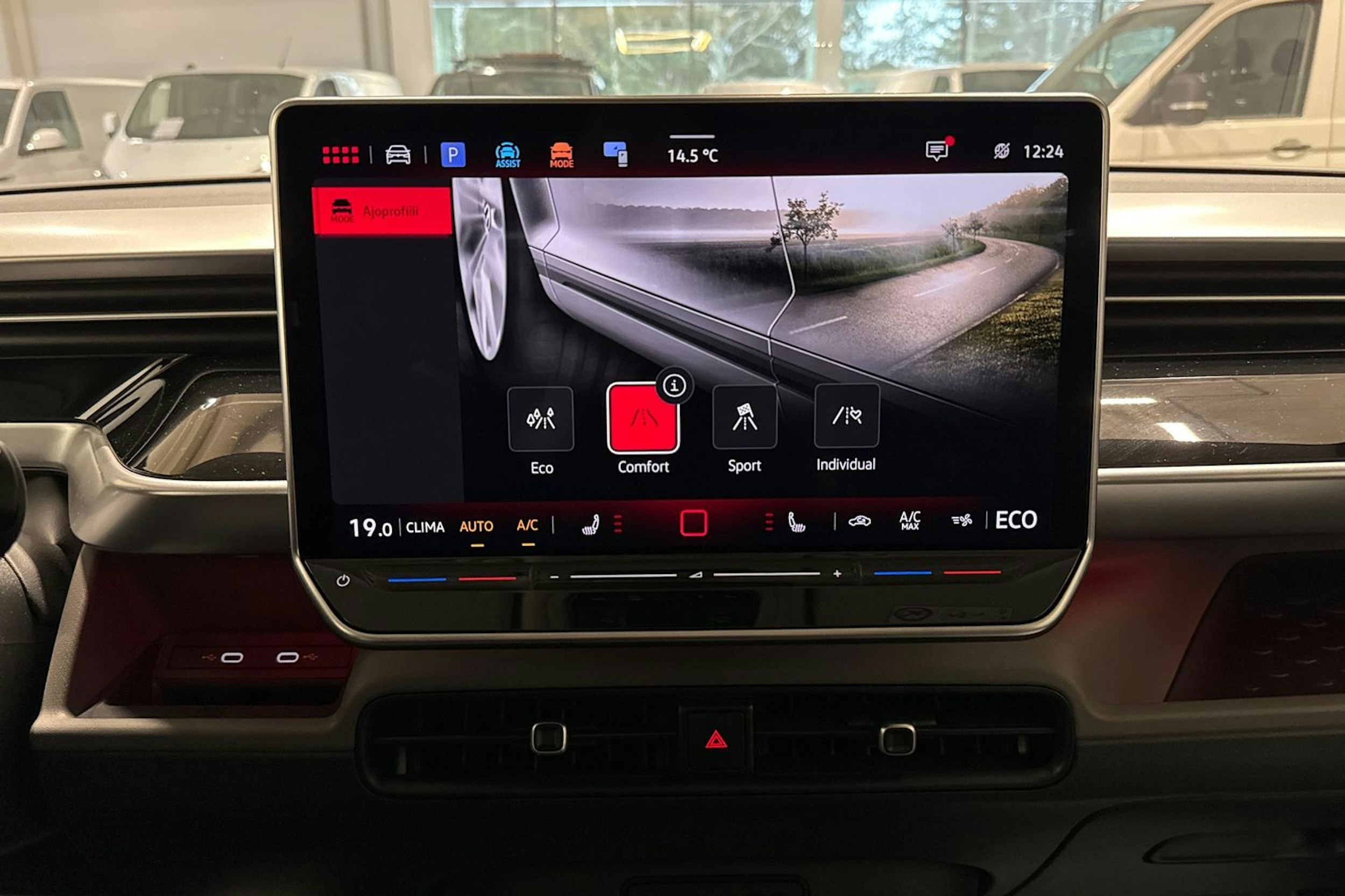 keltainen Volkswagen ID. Buzz 2025 kuva 32.