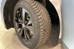 met. harmaa Volkswagen ID. Buzz 2025 kuva 10.