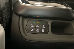 met. harmaa Volkswagen ID. Buzz 2025 kuva 21.