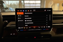met. harmaa Volkswagen ID. Buzz 2025 kuva 23.