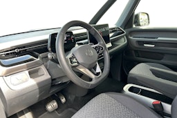 musta Volkswagen ID. Buzz 2025 kuva 6.