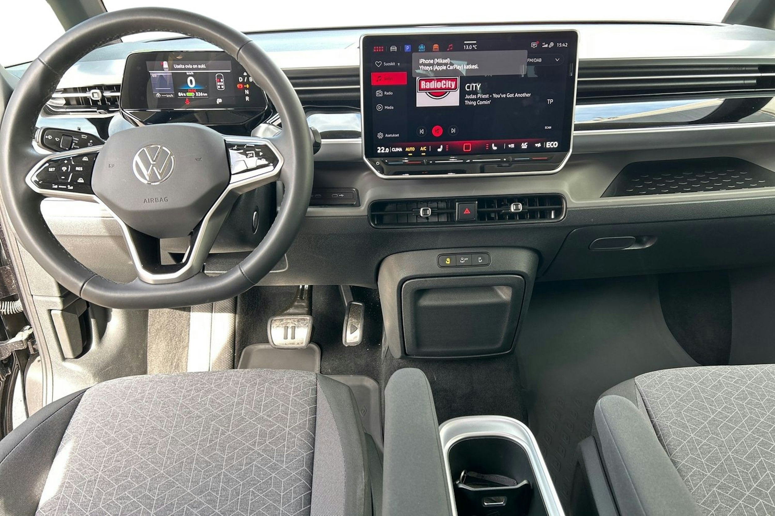 musta Volkswagen ID. Buzz 2025 kuva 7.