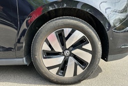 musta Volkswagen ID. Buzz 2025 kuva 10.
