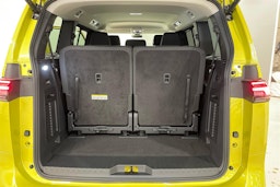 met. keltainen Volkswagen ID. Buzz 2025 kuva 12.