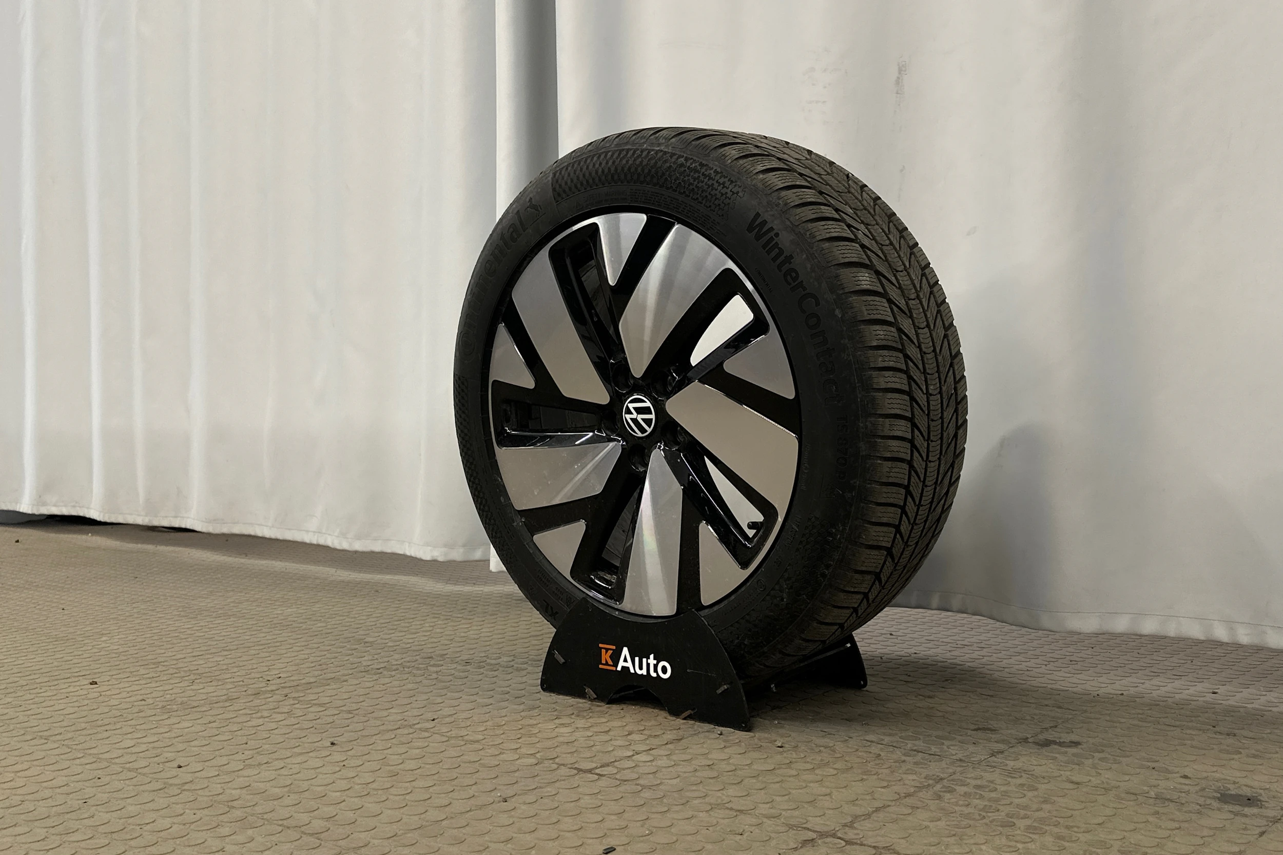 sininen Volkswagen ID. Buzz 2025 kuva 13.