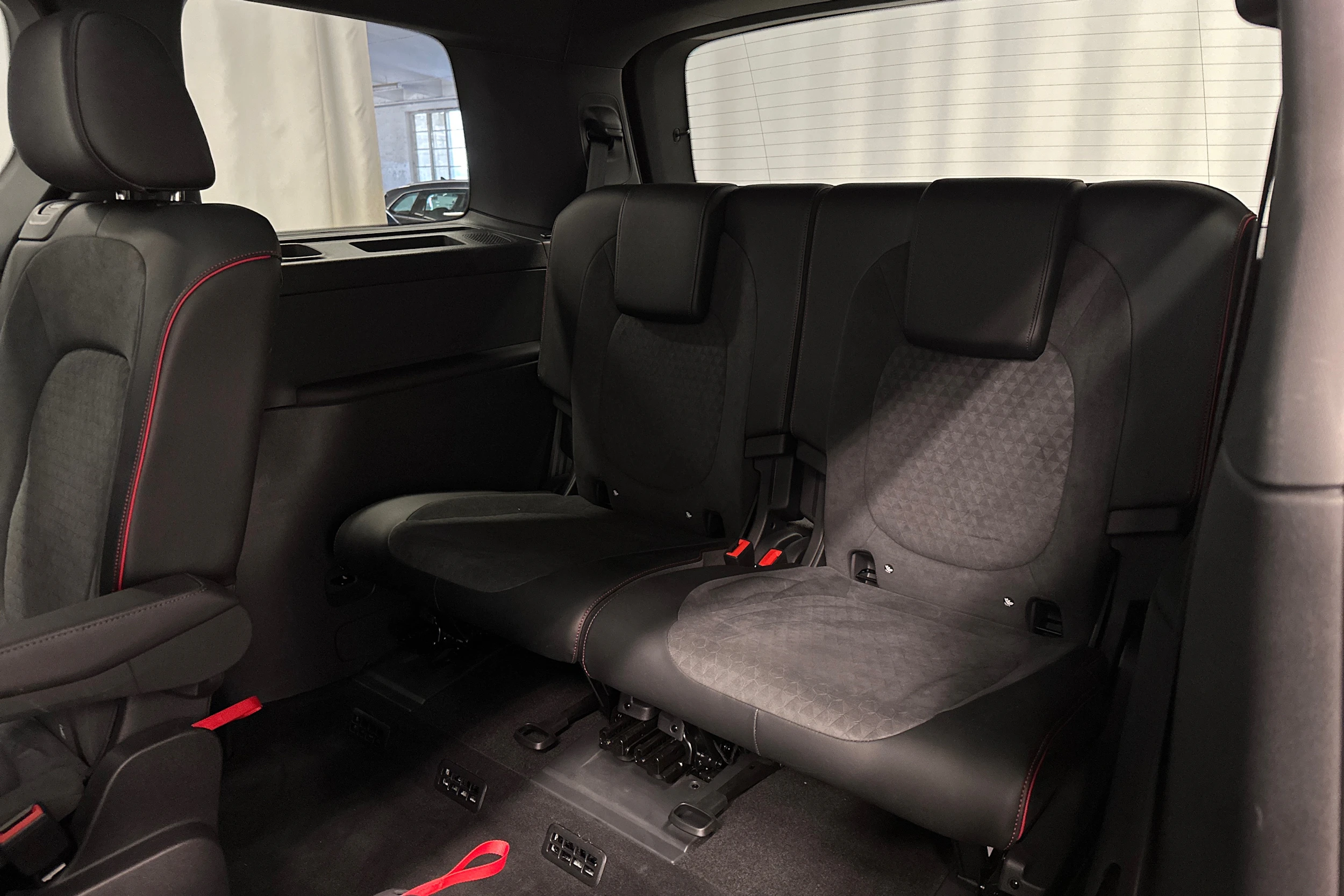 sininen Volkswagen ID. Buzz 2025 kuva 32.