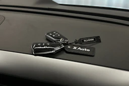 sininen Volkswagen ID. Buzz 2025 kuva 37.