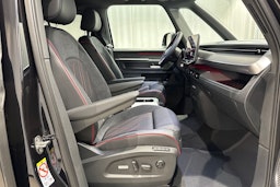 met. musta Volkswagen ID. Buzz 2025 kuva 17.