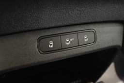 harmaa Volkswagen ID. Buzz 2025 kuva 18.