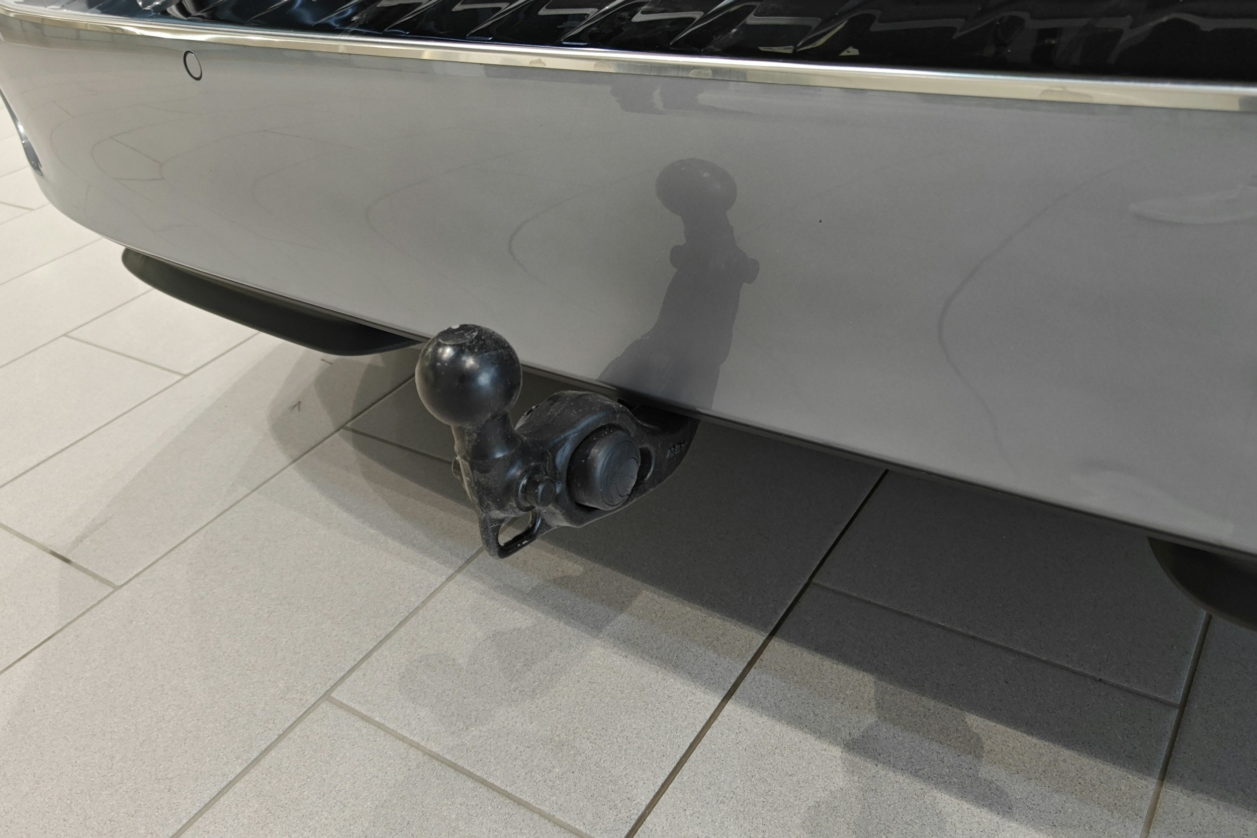 harmaa Volkswagen ID. Buzz 2025 kuva 21.