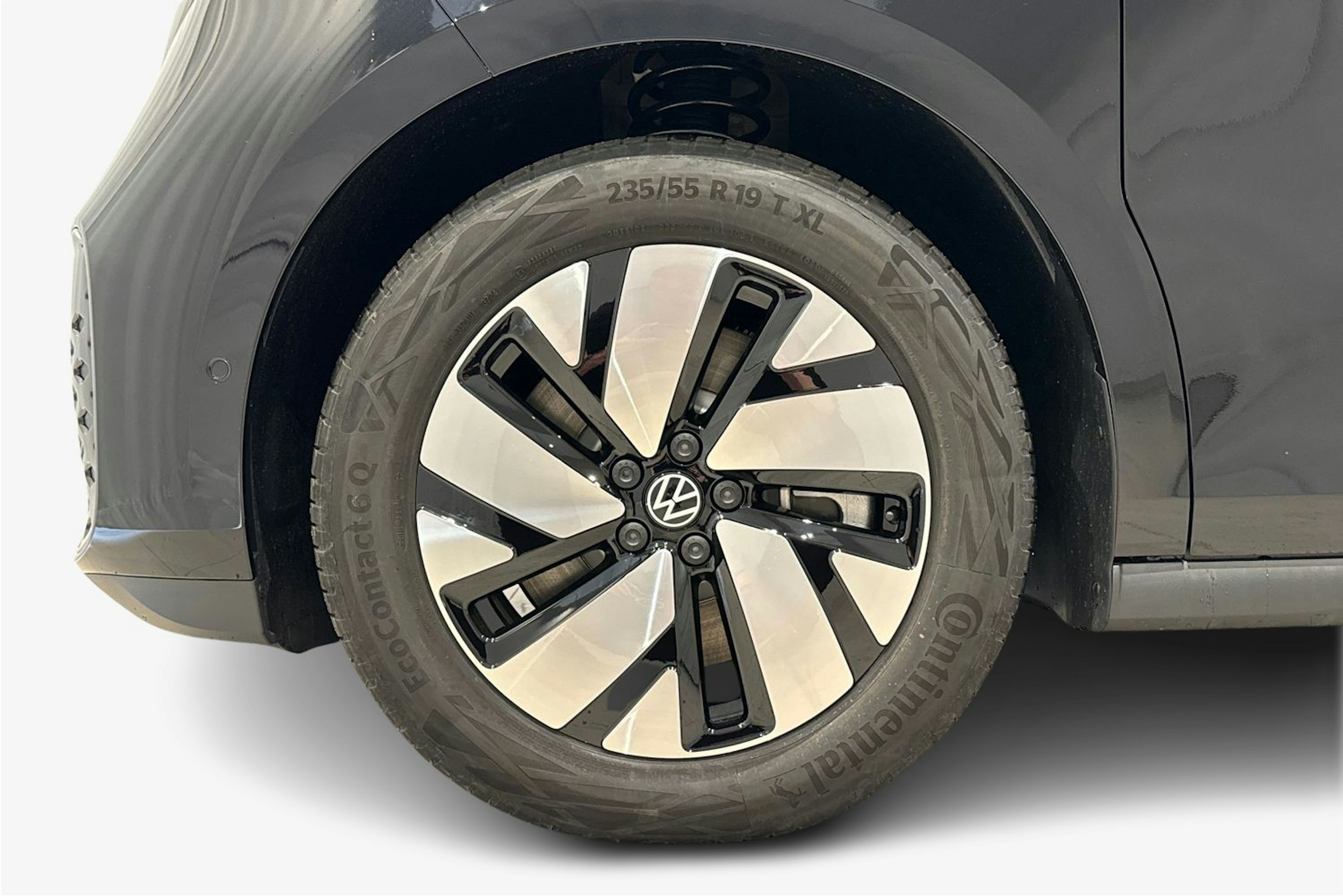 met. musta Volkswagen ID. Buzz 2025 kuva 9.