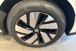 valkoinen Volkswagen ID. Buzz 2025 kuva 9.
