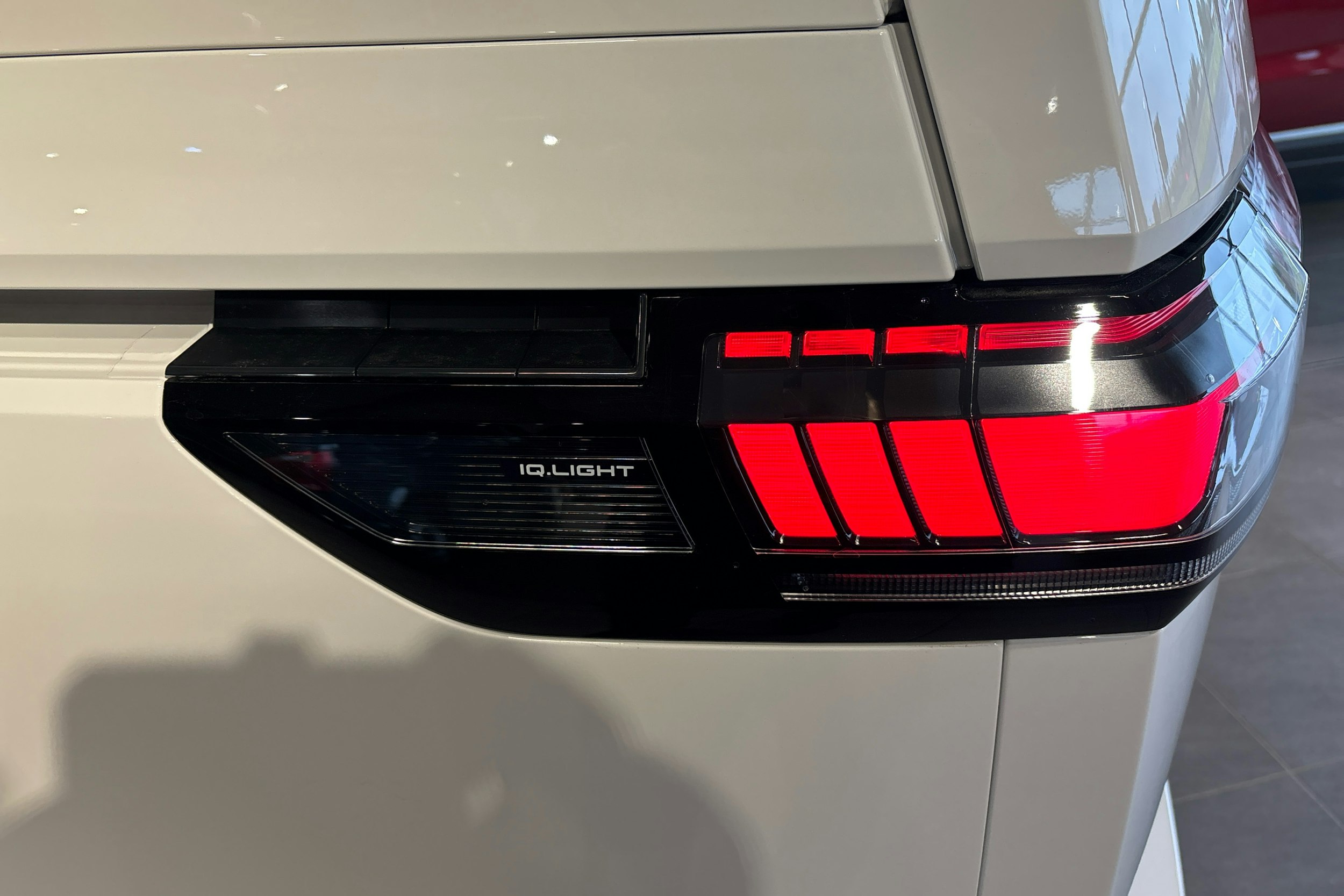 valkoinen Volkswagen ID. Buzz 2025 kuva 19.