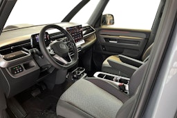 harmaa Volkswagen ID. Buzz 2025 kuva 7.