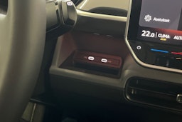 met. harmaa Volkswagen ID. Buzz 2025 kuva 20.
