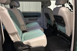 vihreä Volkswagen ID. Buzz 2025 kuva 18.