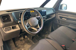 harmaa Volkswagen ID. Buzz Cargo 2025 kuva 6.
