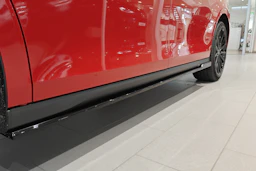 punainen Volkswagen ID. Buzz 2026 kuva 14.