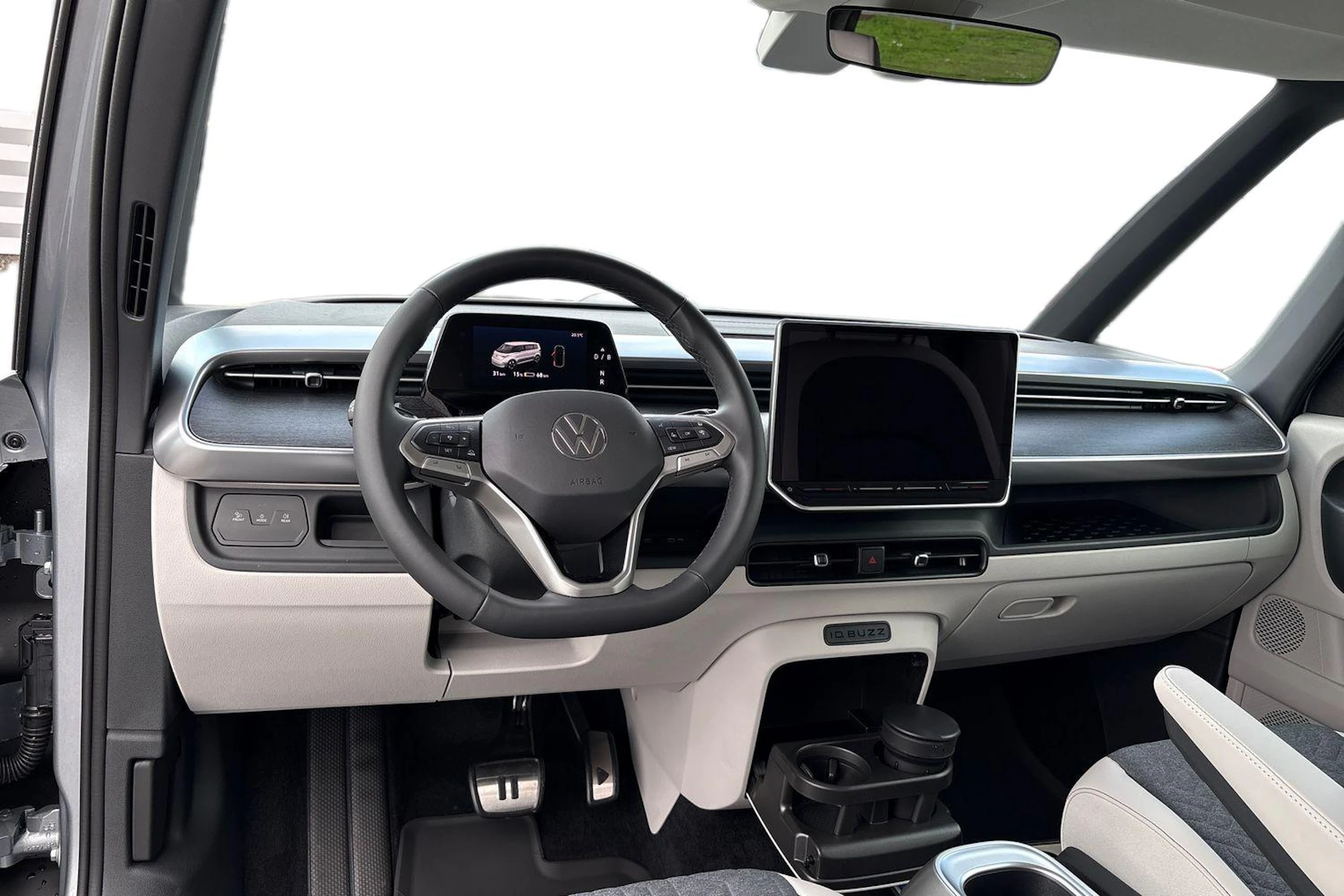 harmaa Volkswagen ID. Buzz 2026 kuva 7.