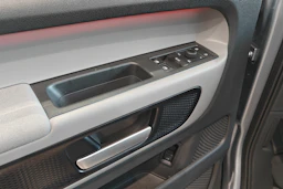 harmaa Volkswagen ID. Buzz 2026 kuva 21.