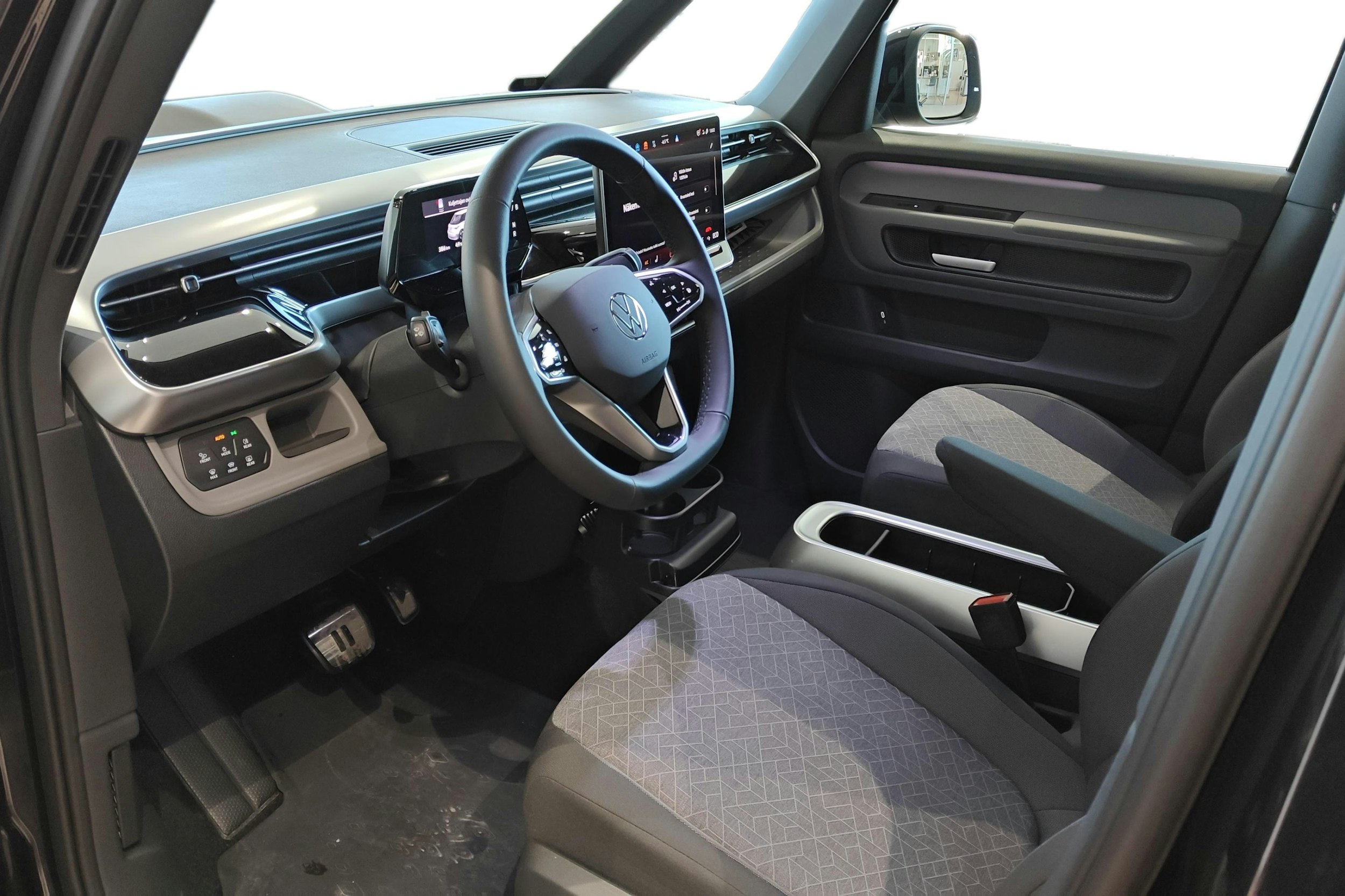 musta Volkswagen ID. Buzz 2026 kuva 8.