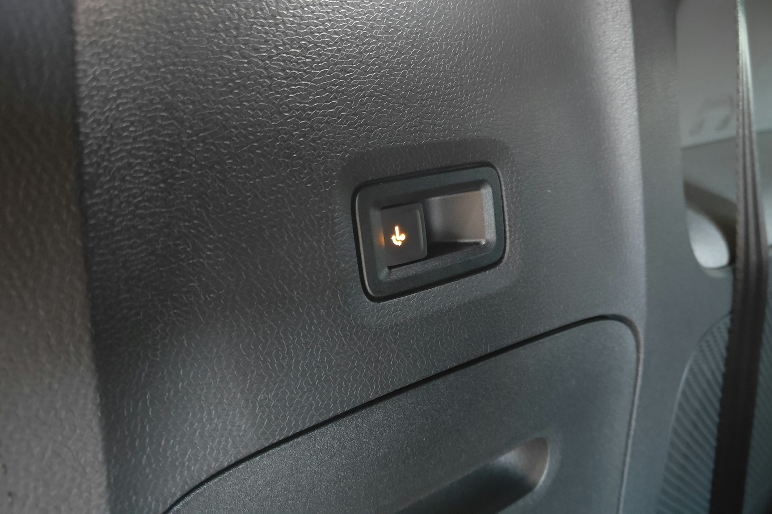 musta Volkswagen ID. Buzz 2026 kuva 17.