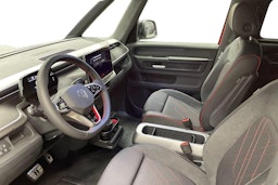 met. punainen Volkswagen ID. Buzz 2026 kuva 8.