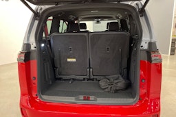 met. punainen Volkswagen ID. Buzz 2026 kuva 13.