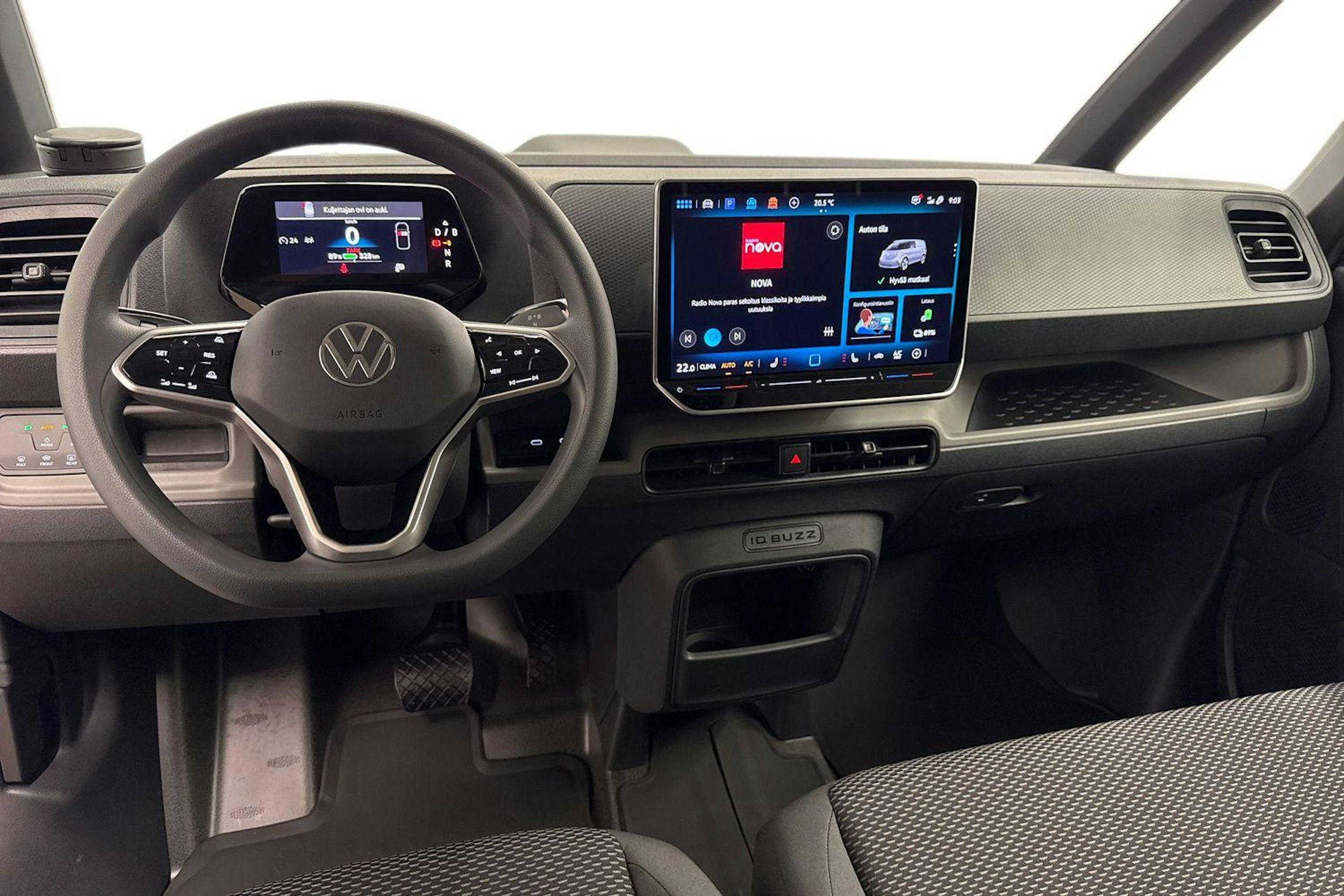 met. sininen Volkswagen ID. Buzz 2026 kuva 11.