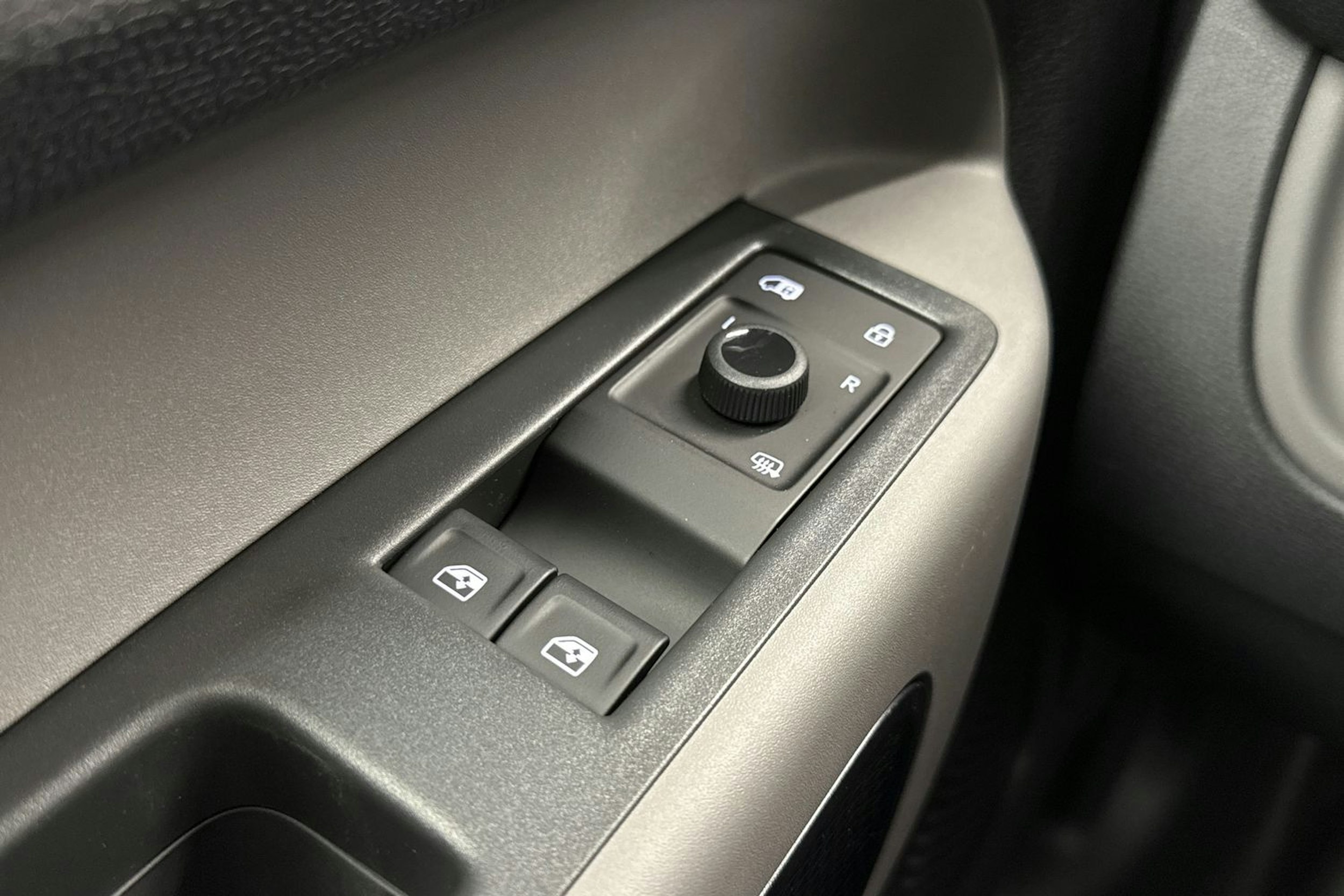 met. sininen Volkswagen ID. Buzz 2026 kuva 20.