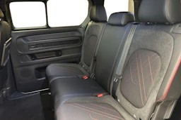 harmaa Volkswagen ID. Buzz 2026 kuva 11.