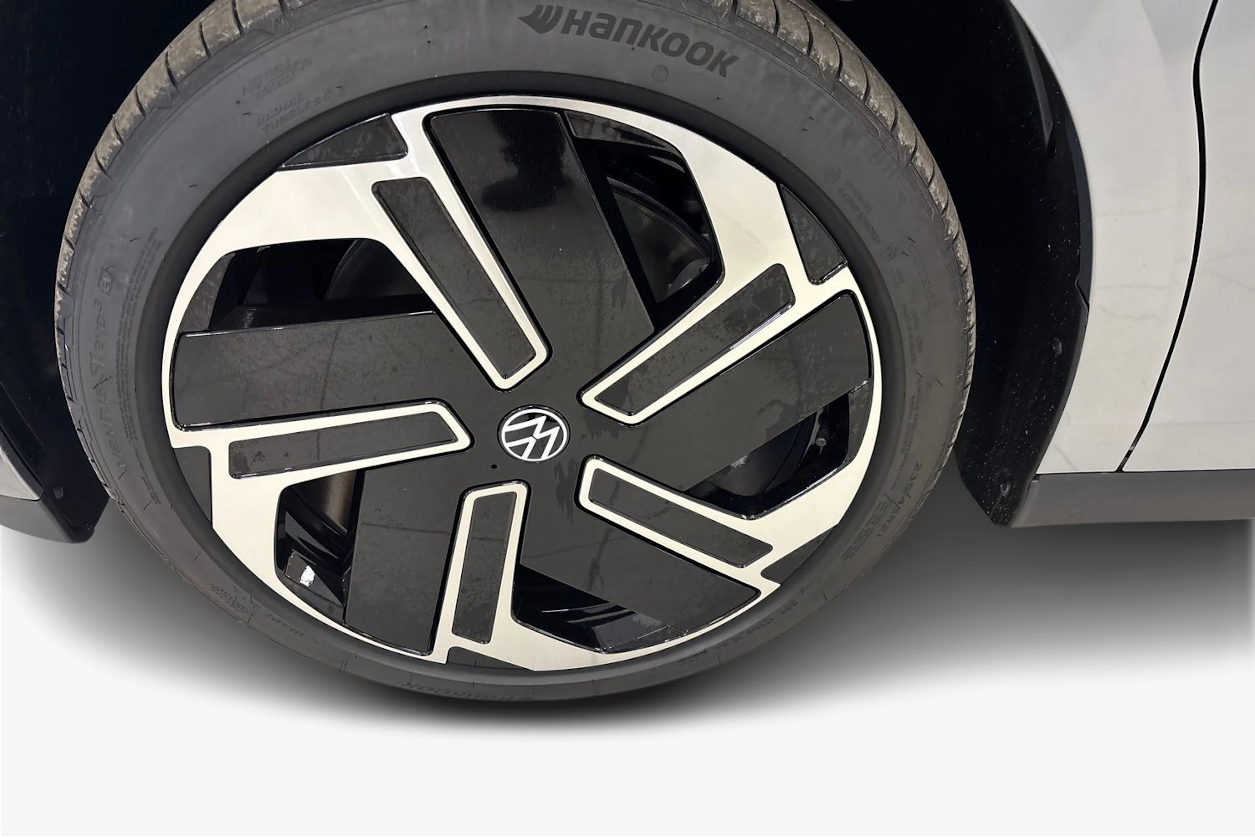 harmaa Volkswagen ID. Buzz 2026 kuva 12.