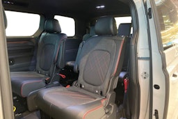 valkoinen Volkswagen ID. Buzz 2026 kuva 9.