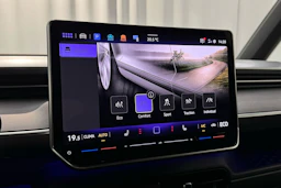 valkoinen Volkswagen ID. Buzz 2026 kuva 36.