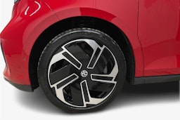 punainen Volkswagen ID. Buzz 2026 kuva 9.