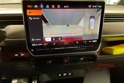 punainen Volkswagen ID. Buzz 2026 kuva 12.