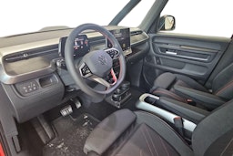 punainen Volkswagen ID. Buzz 2026 kuva 6.