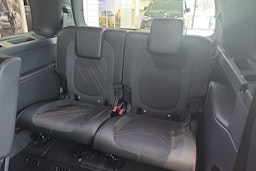 punainen Volkswagen ID. Buzz 2026 kuva 11.